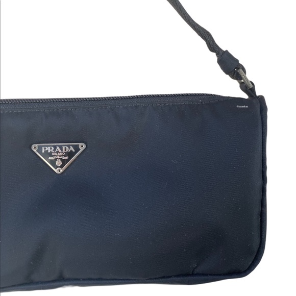 |SOLD| Authentic Prada Nylon Tessuto Sport MV633 Hobo Bag - Picture 10 of 16